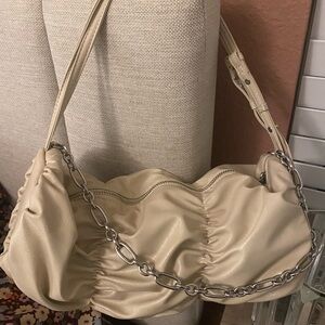 🍀2/$22 Zara Cream Shoulder Bag
